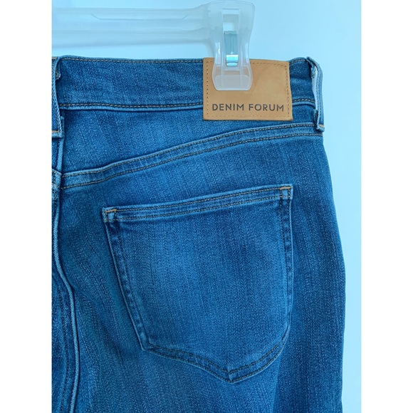 Aritzia Denim Forum Nico Mid Crop - Picture 8 of 9